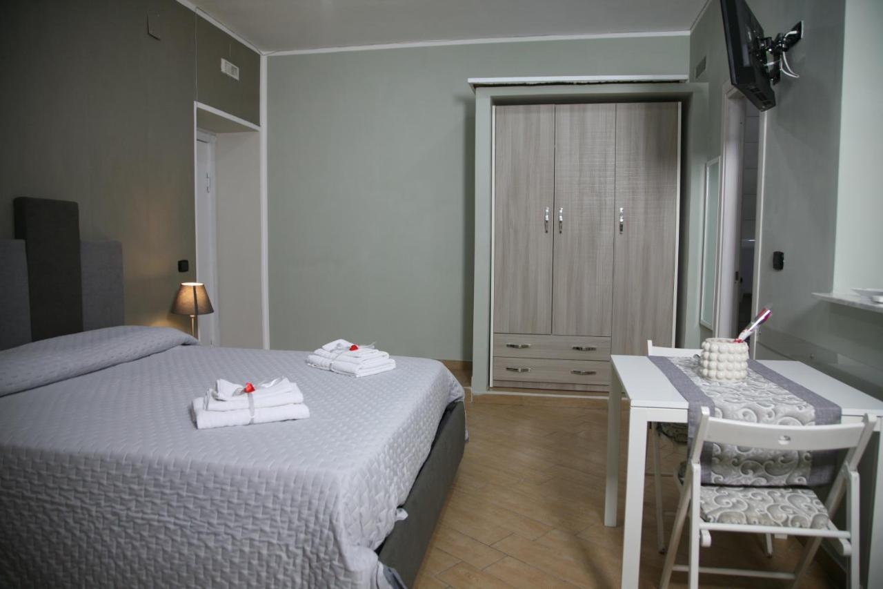 Dimora Portanolana Hotel Naples Exterior photo